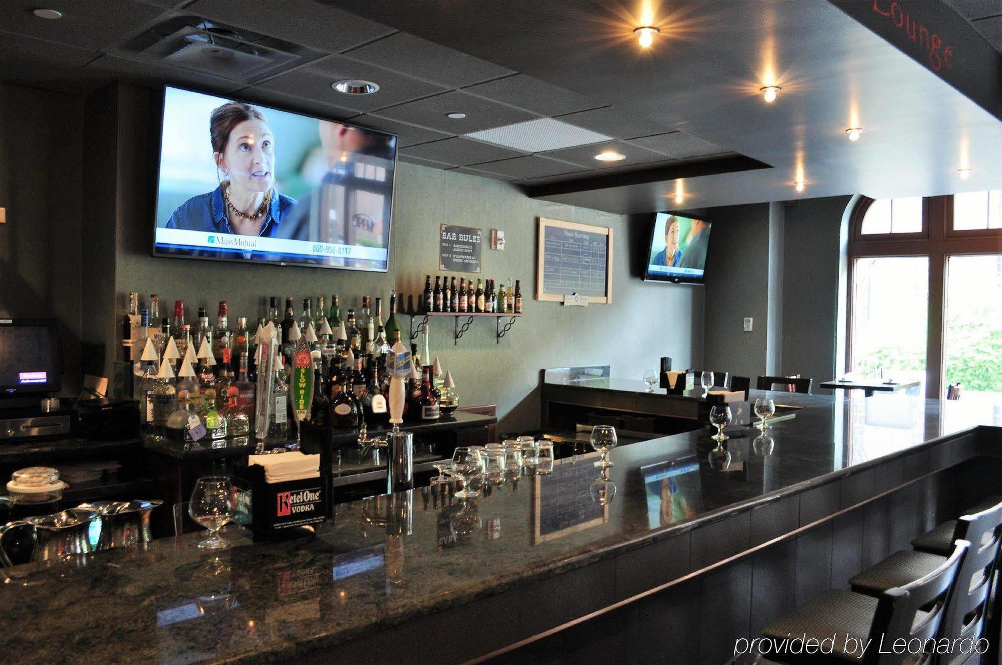 The Tudor Arms Hotel Cleveland - A Doubletree By Hilton Exterior photo
